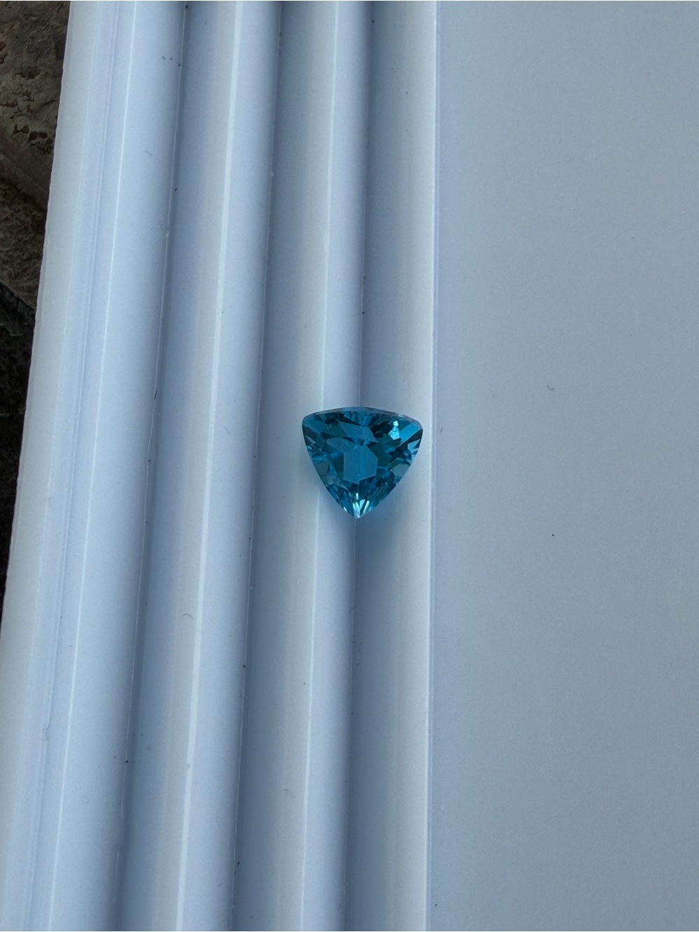 Blue Topaz Trillion-Cut Gemstone 1.67 carats